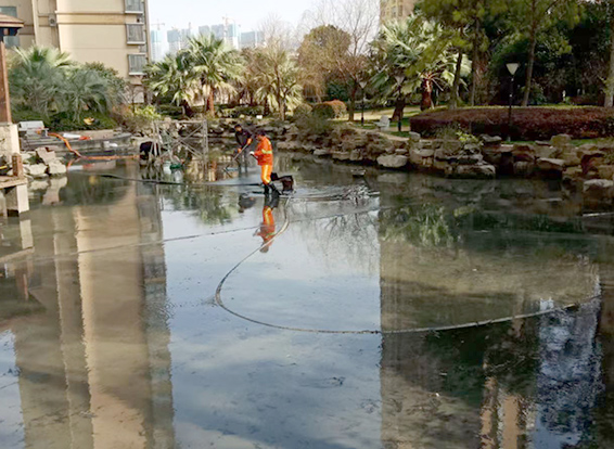 丰城景观池淤泥清理